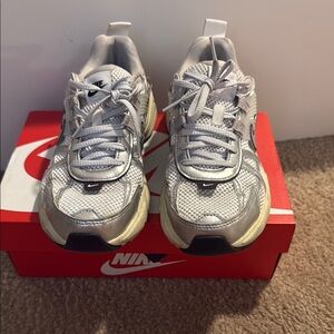 Nike Kids Metallic Silver Sneakers